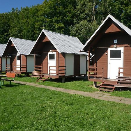 فندق Camping Roznov Rožnov pod Radhoštěm المظهر الخارجي الصورة